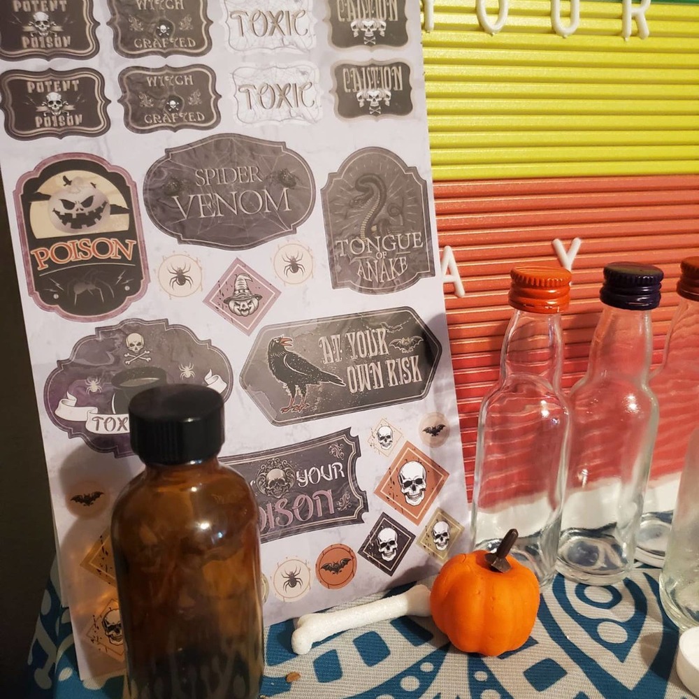 Diy Halloween potion bottle kit upcycle stickers potion - Picture 9 of 10